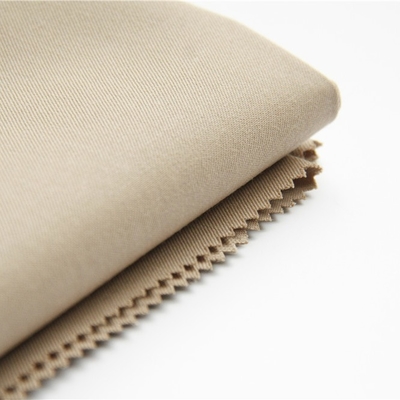 uno stimolante cachi da 250 GSM ha tinto il tessuto ignifugo del aramid del aramid per le uniformi del deserto