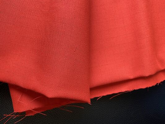 Livello 5 Duralità del colore Meta Aramide Tessuto Tissuto Twill Materiale leggero forte Usato in tuta del pompiere e uniformi tattiche