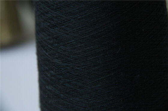 S Twist FR VISOCE YARN Filato ignifugo dall'aspetto liscio Perfetto per indumenti protettivi e applicazioni tecniche