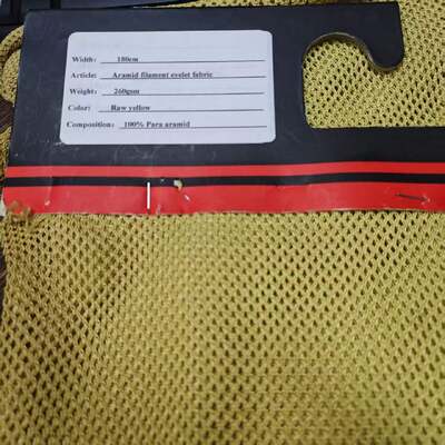 260 g di tessuto para-aramidico resistente al taglio e 180 cm di tessuto a maglia di larghezza per indumenti protettivi