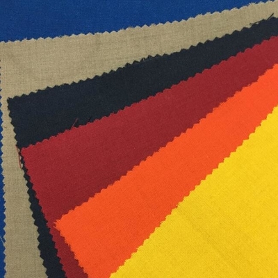 Tessuto di Aramid del Meta di ENISO11611 150gsm 93%Meta Aramid 5%Para Aramid 2%Antistatic per i vestiti chimici del lavoratore